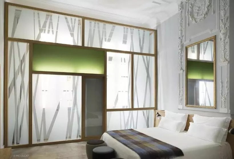 Boutique  Baudon De Mauny