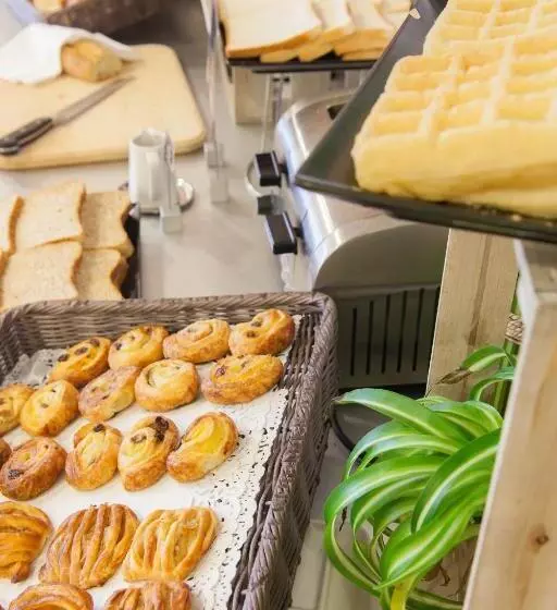 Fotos del hotel Hôtel Montaigne & Spa:  12