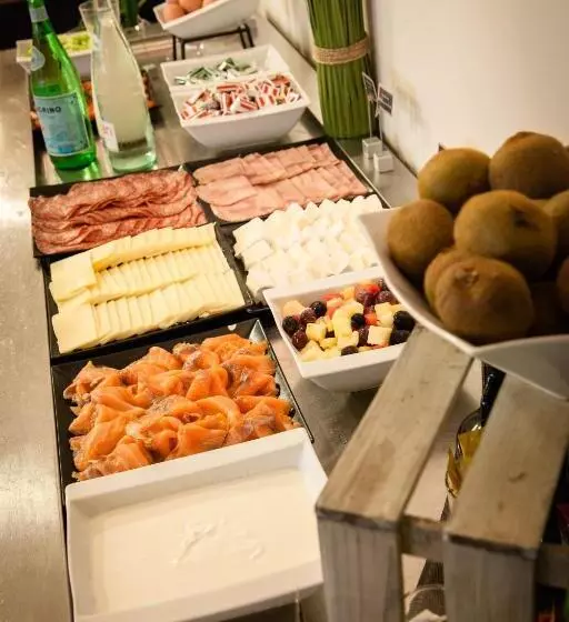 Fotos del hotel Hôtel Montaigne & Spa:  19