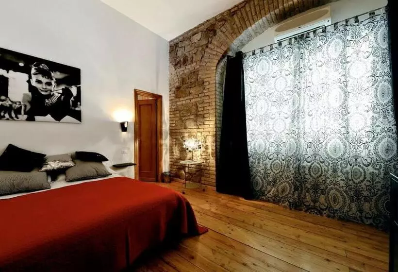 Fotos del hotel Caesar's Rooms:  5