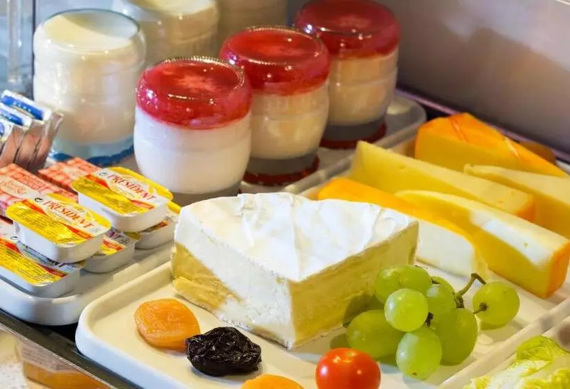 Fotos del hotel Lion d'Or Louvre:  8