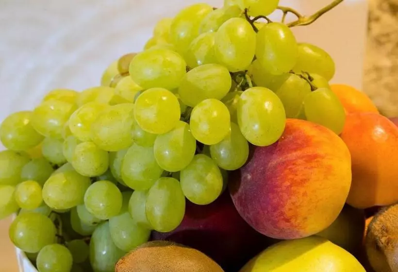 Fotos del hotel Lion d'Or Louvre:  5