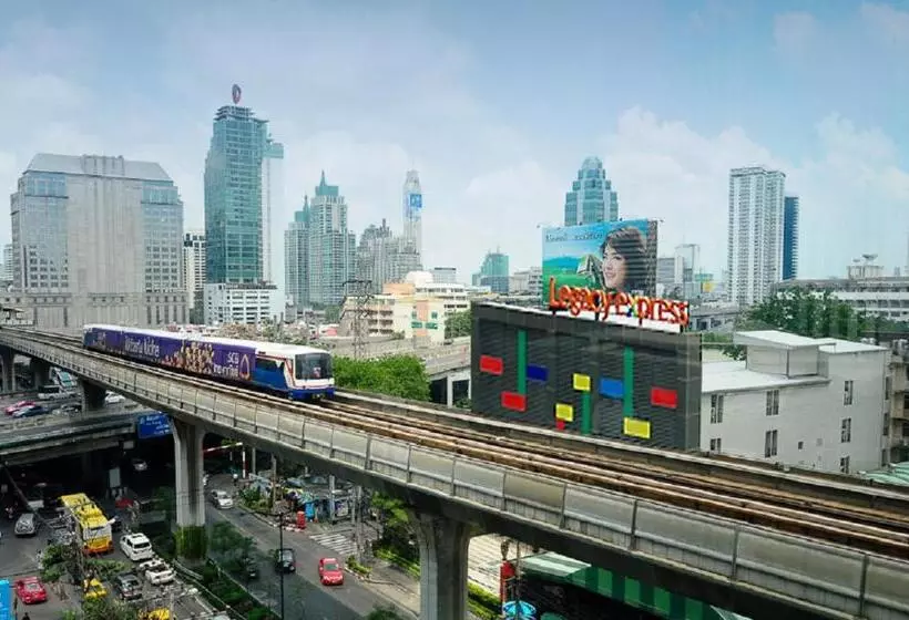Fotos del hotel Legacy Express Sukhumvit:  13