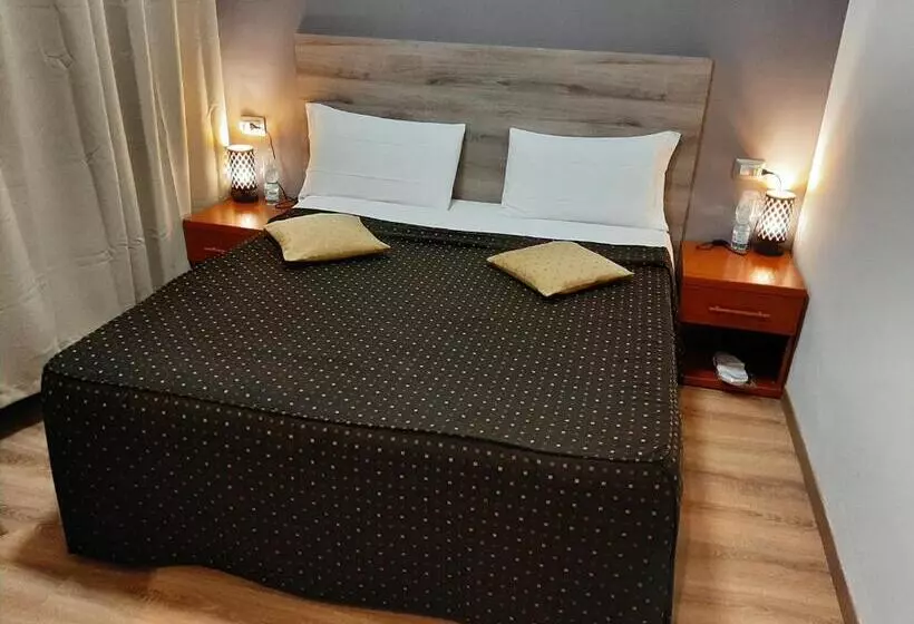 Fotos del hotel Roman Residence:  16