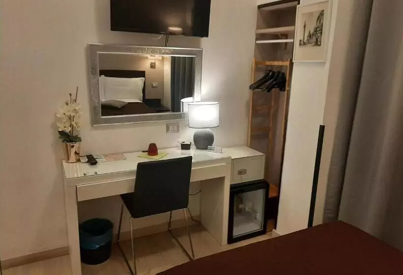 Fotos del hotel Roman Residence:  19