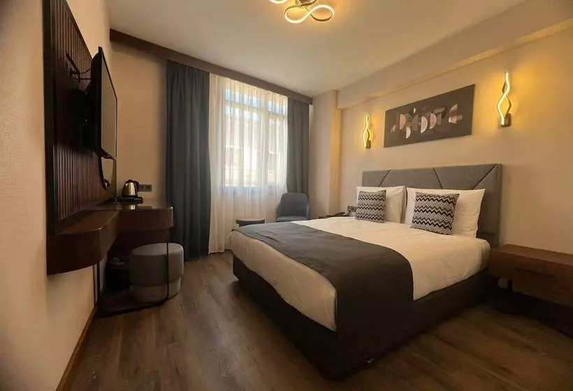 Fotos del hotel Bristol:  16