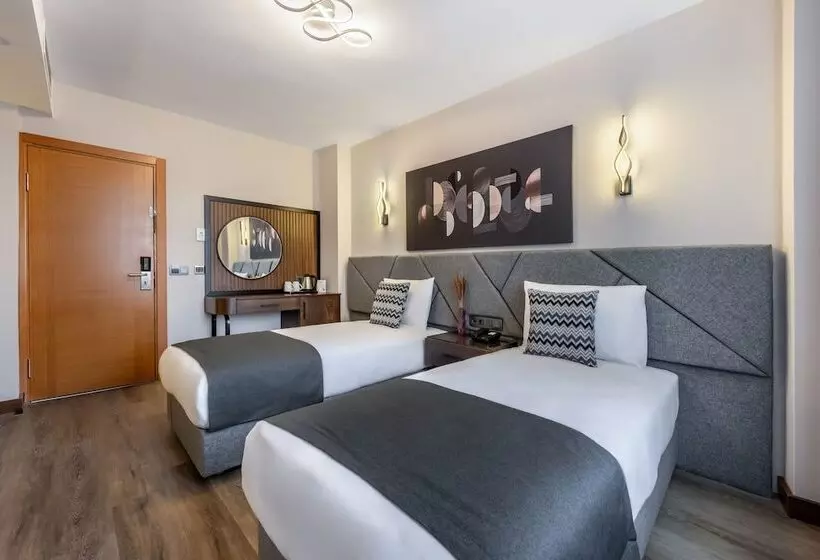 Fotos del hotel Bristol:  2