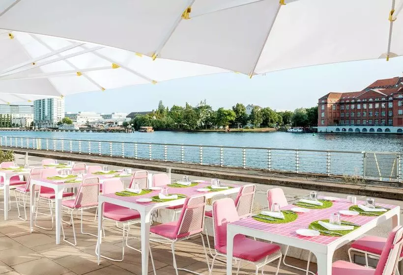 Fotos del hotel Nhow Berlin:  39