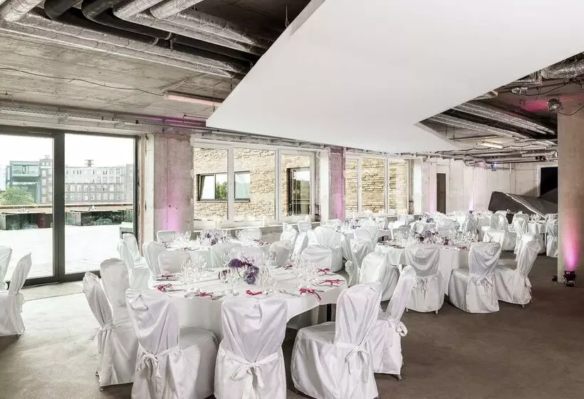 Fotos del hotel Nhow Berlin:  68