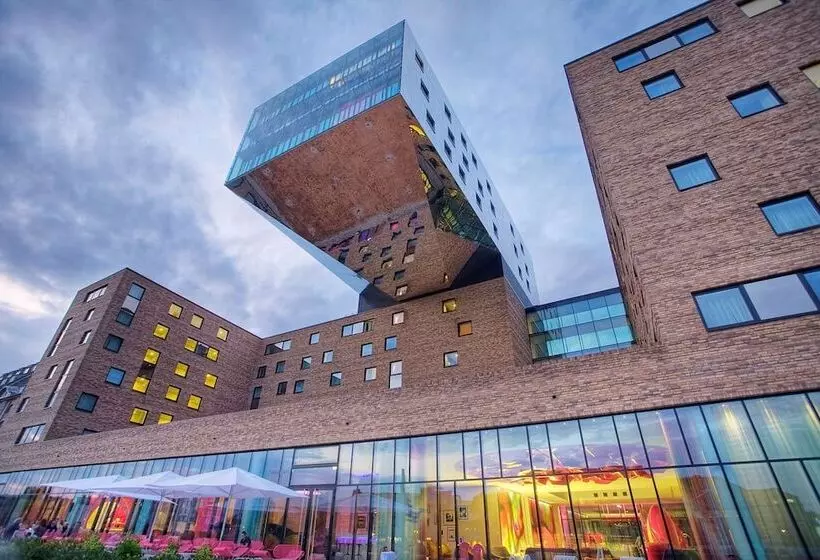 Fotos del hotel Nhow Berlin:  54