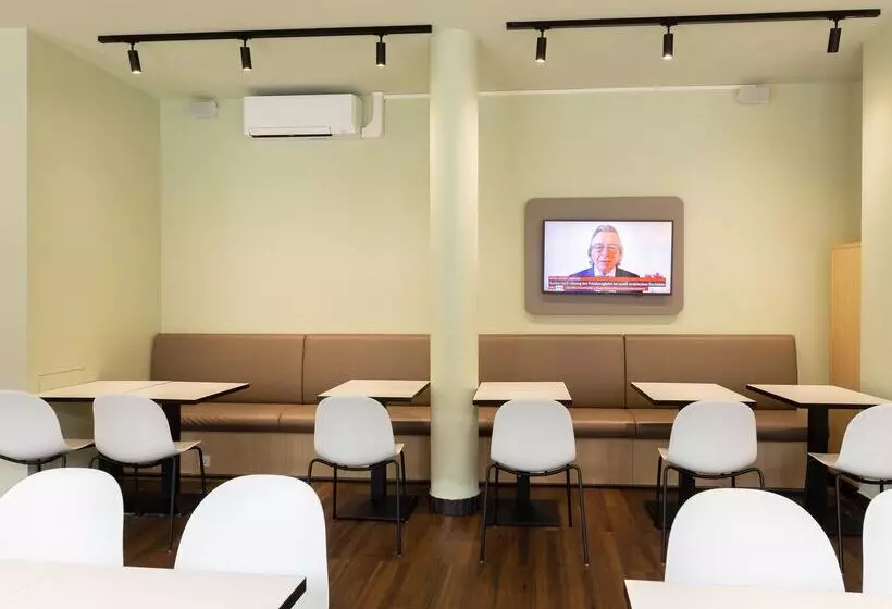 Fotos del hotel B&b Hotel Düsseldorf City-süd:  6