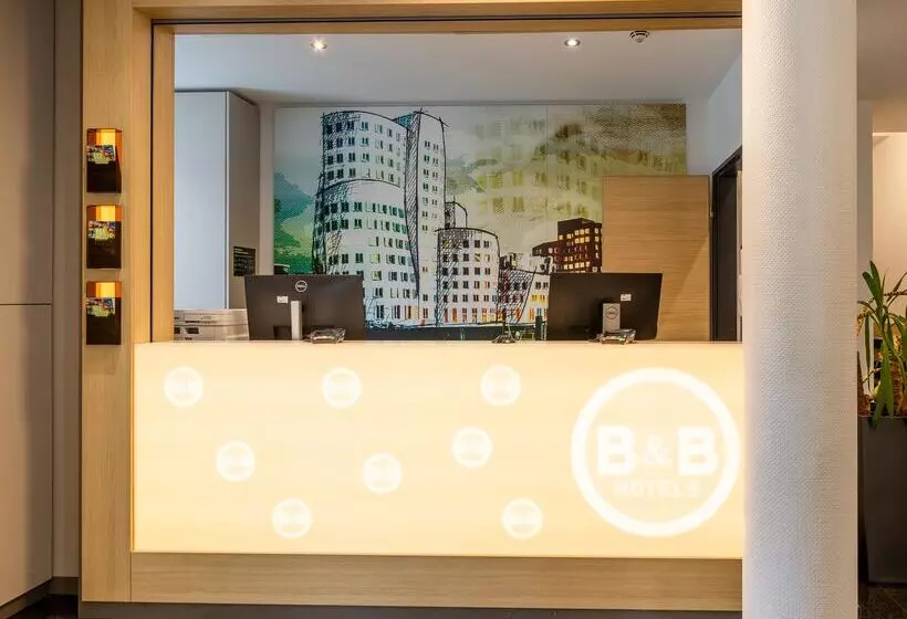 Fotos del hotel B&b Hotel Düsseldorf City-süd:  5