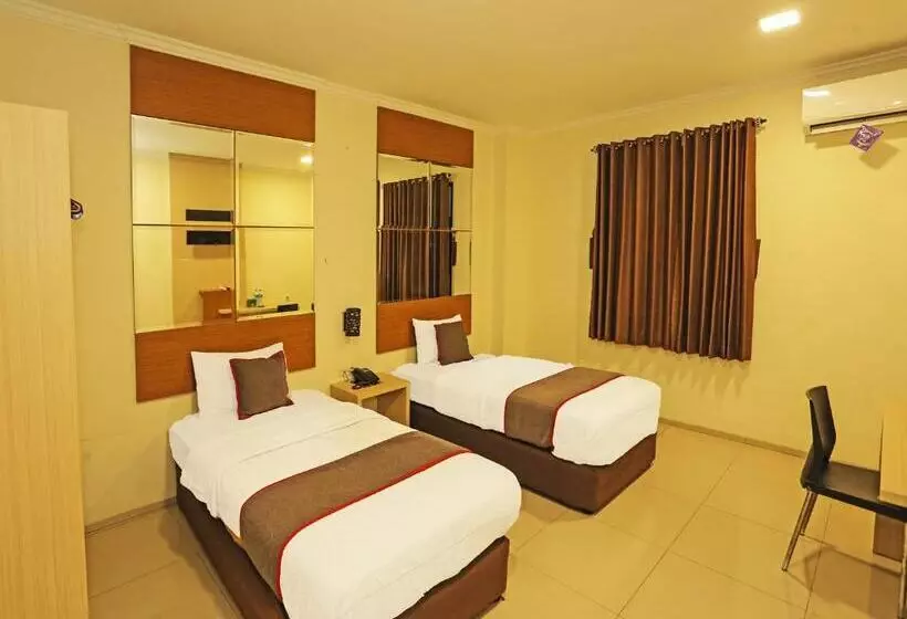 Fotos del hotel Sans Hotel Fiducia Serpong:  20