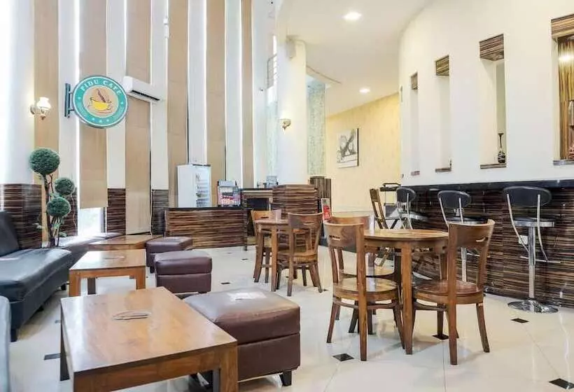 Fotos del hotel Sans Hotel Fiducia Serpong:  12