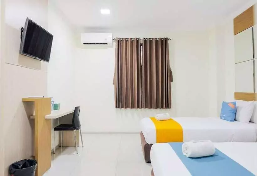 Fotos del hotel Sans Hotel Fiducia Serpong:  15