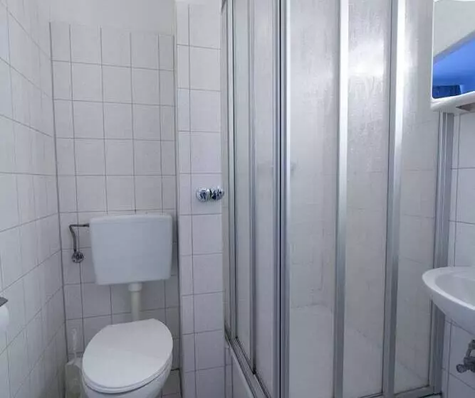 Fotos del hotel Alper  Am Potsdamer Platz:  6