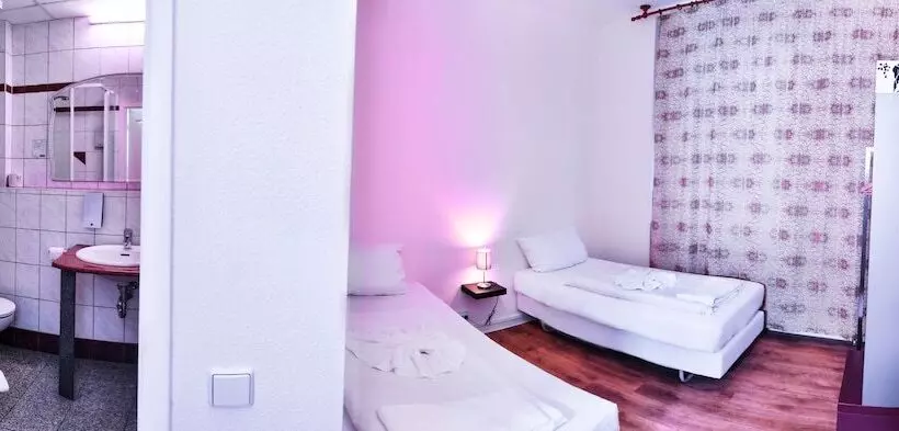 Fotos del hotel Karlshorst:  2