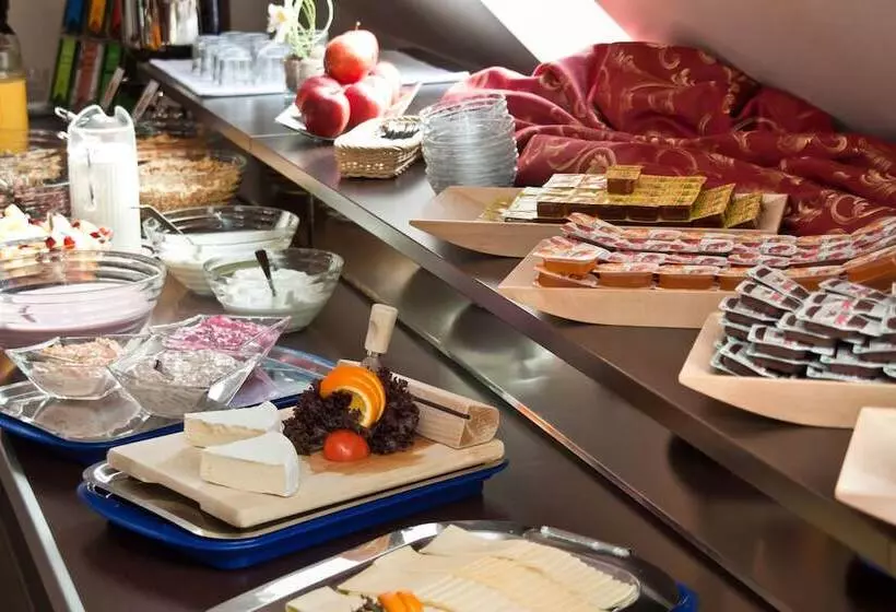 Fotos del hotel Savoy:  14