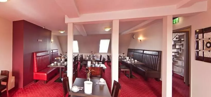 Fotos del hotel Savoy:  9