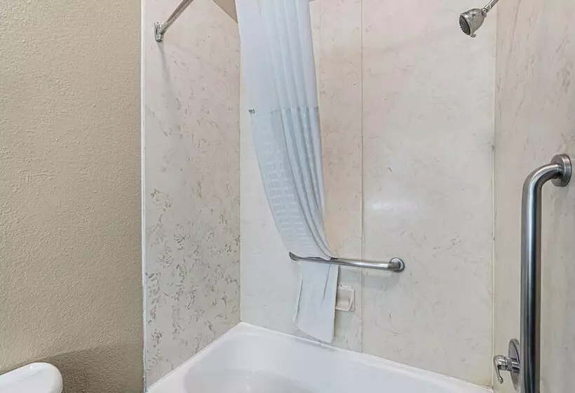 Fotos del hotel La Quinta By Wyndham Houston Hobby Airport:  32