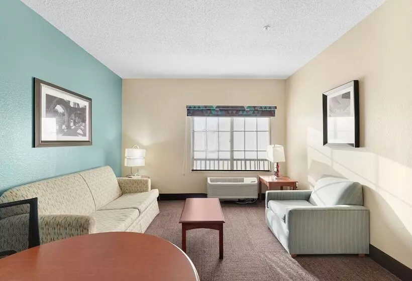 Fotos del hotel La Quinta By Wyndham Houston Hobby Airport:  42