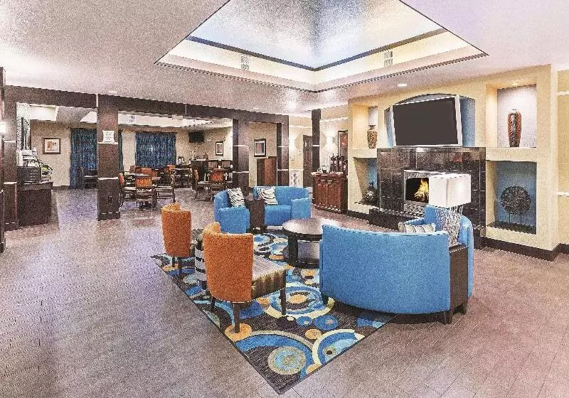 Fotos del hotel La Quinta By Wyndham Houston Hobby Airport:  3