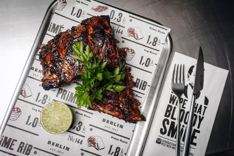 Fotos del hotel Sir Savigny:  8