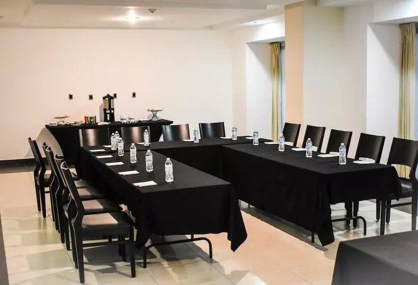 Fotos del hotel Crowne Plaza Queretaro, An Ihg:  8