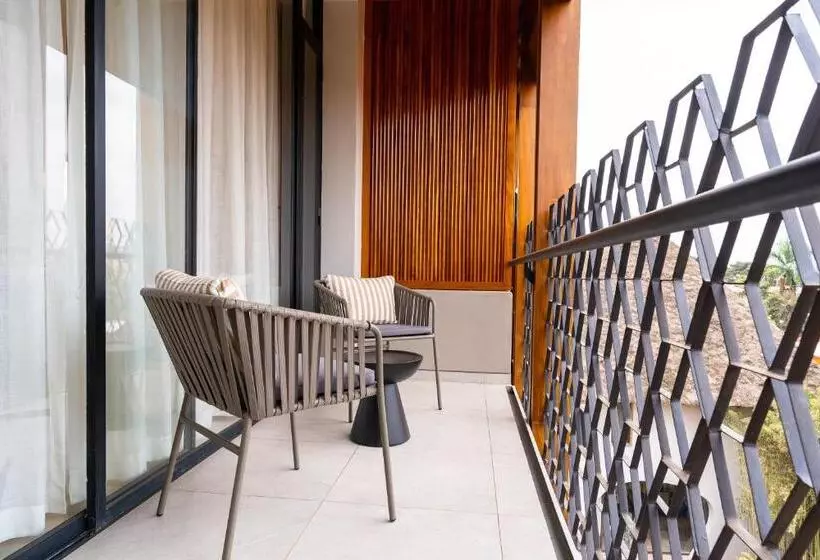 Fotos del hotel Le Petit Village Boutique:  5