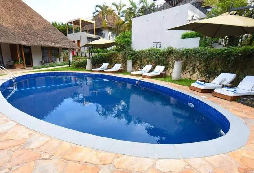 Fotos del hotel Le Petit Village Boutique:  2