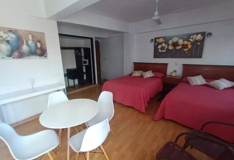 Fotos del hotel Santa Lucia:  11