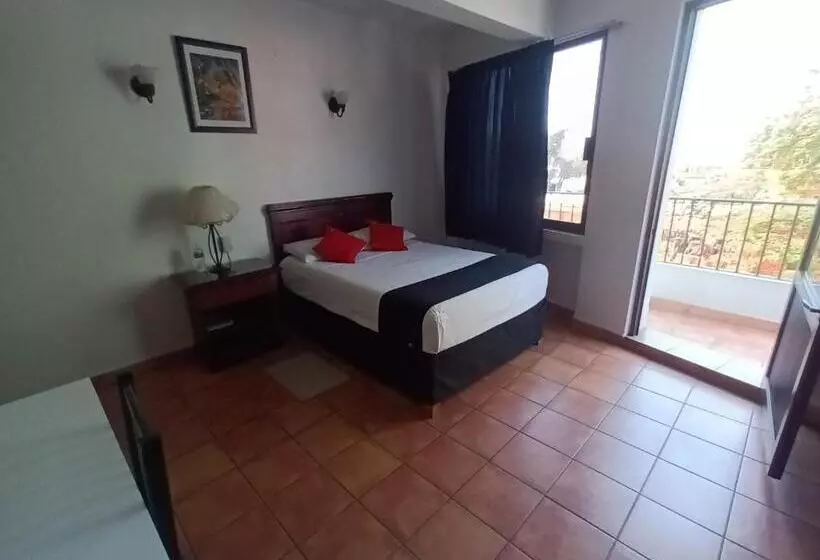 Fotos del hotel Santa Lucia:  19