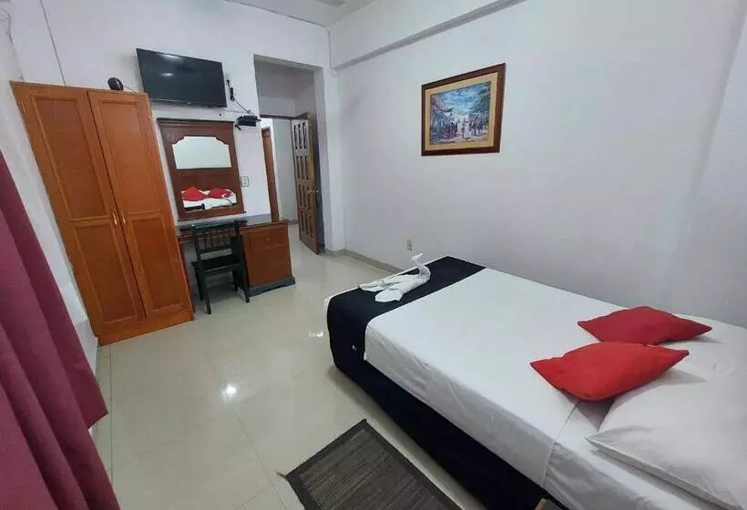 Fotos del hotel Santa Lucia:  23