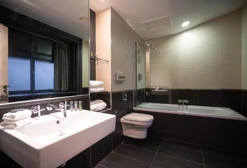 Fotos del hotel 62 Castle Street:  8