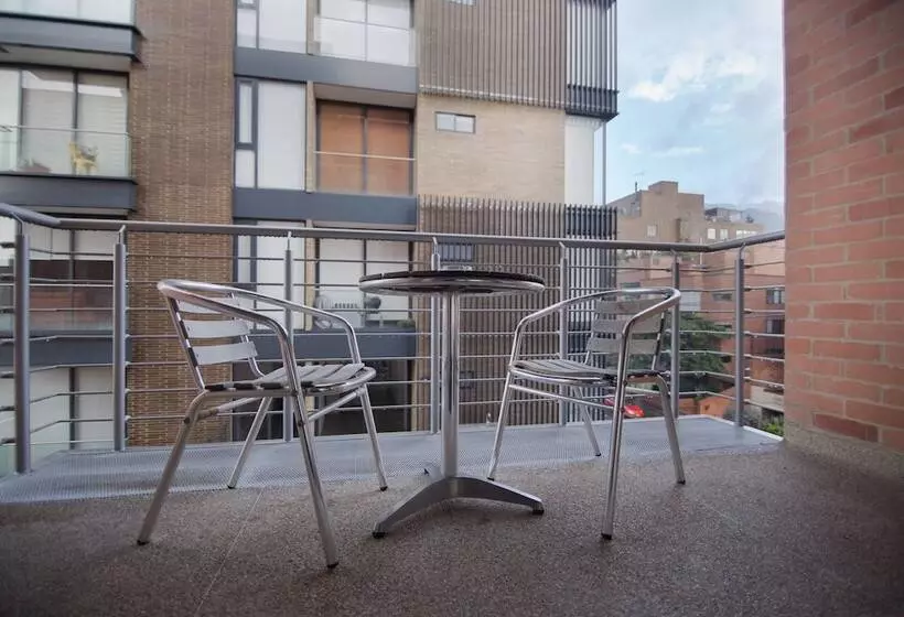 Fotos del hotel Suites Casa 95:  5