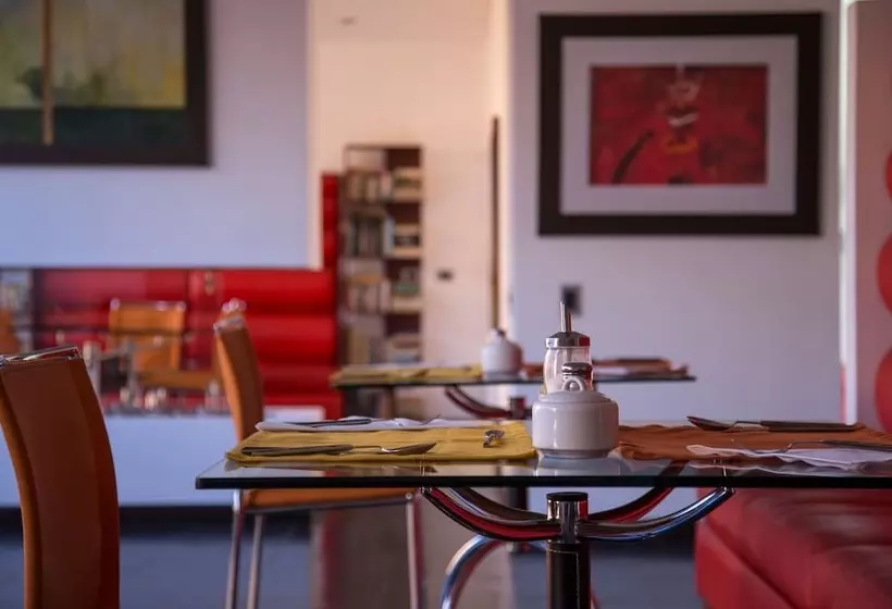 Fotos del hotel Suites Casa 95:  3