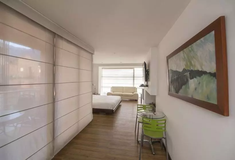 Fotos del hotel Suites Casa 95:  15