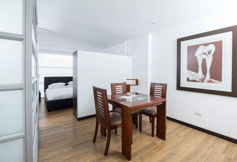 Fotos del hotel Suites Casa 95:  14