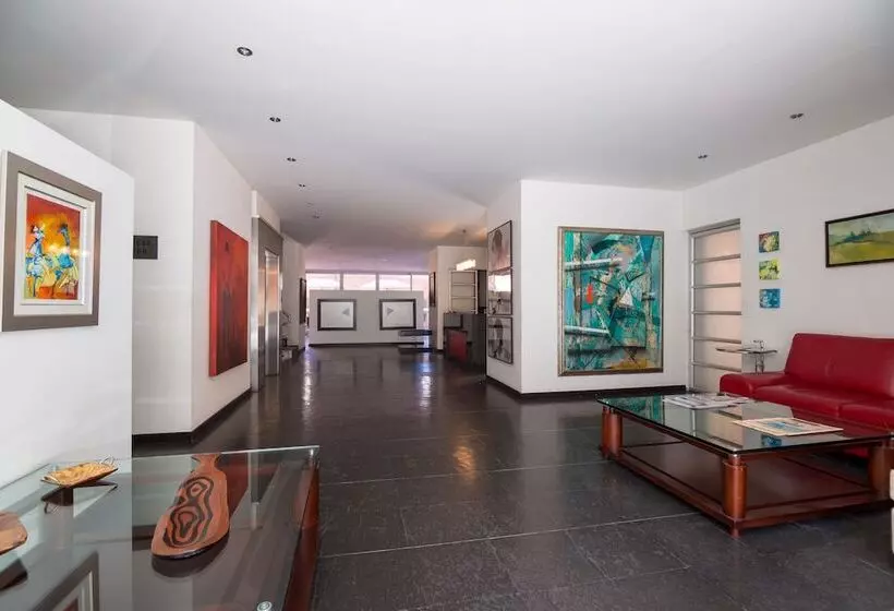 Fotos del hotel Suites Casa 95:  2