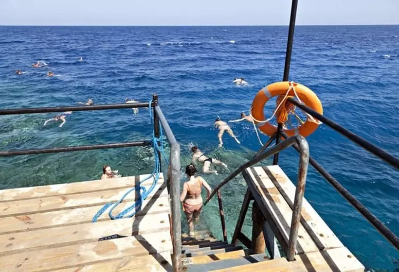 Fotos del hotel The Three Corners Sea Beach Resort:  18