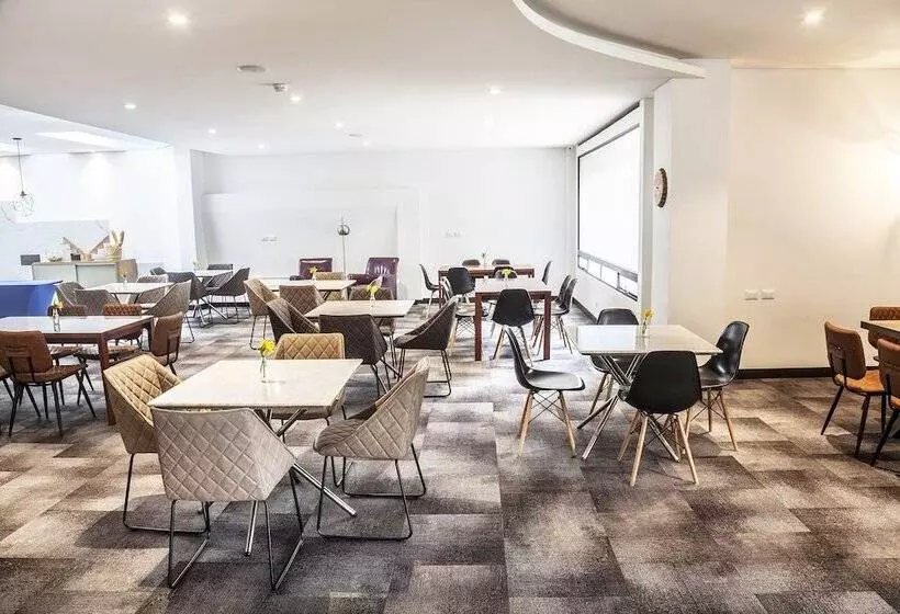 Fotos del hotel Viaggio Nueve Trez City Suites:  18