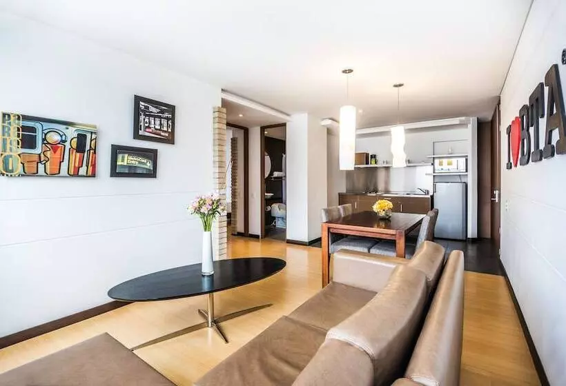 Fotos del hotel Viaggio Nueve Trez City Suites:  23