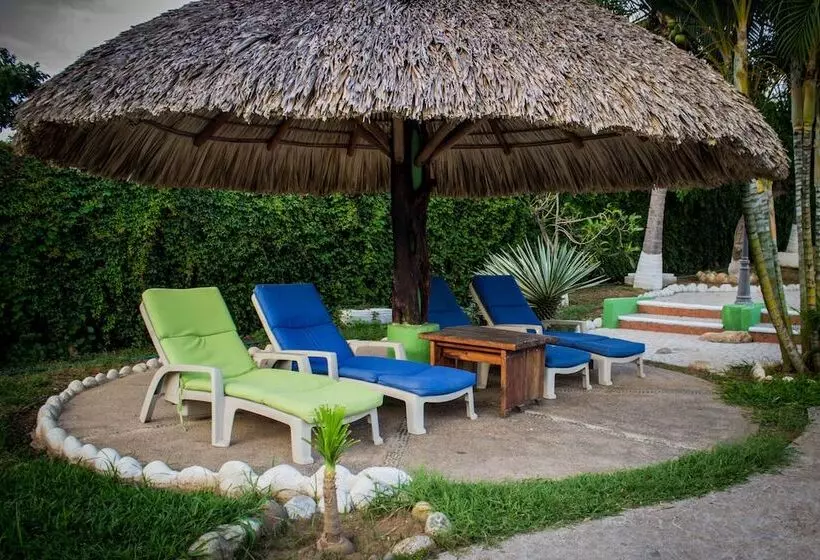 Fotos del hotel Punta Esmeralda Suites & Hotel:  13