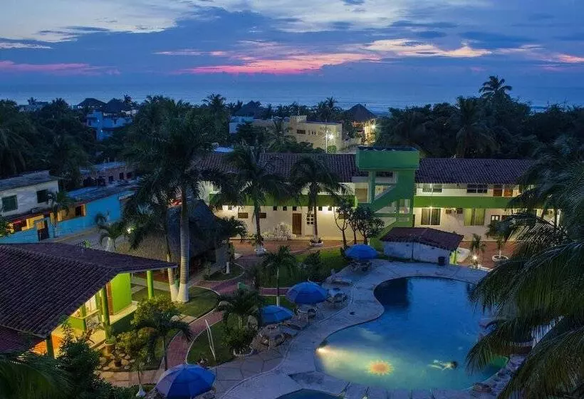 Fotos del hotel Punta Esmeralda Suites & Hotel:  10