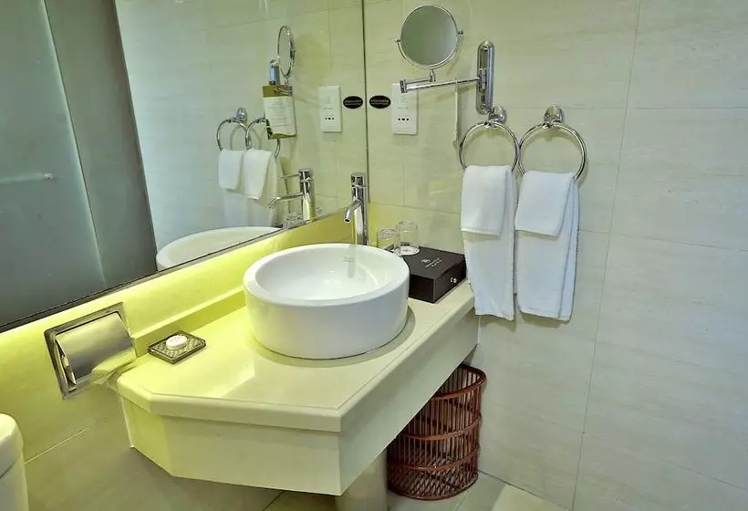 Fotos del hotel Chongqing Minshan:  9