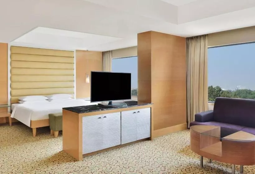 Fotos del hotel Courtyard By Marriott Chennai:  8