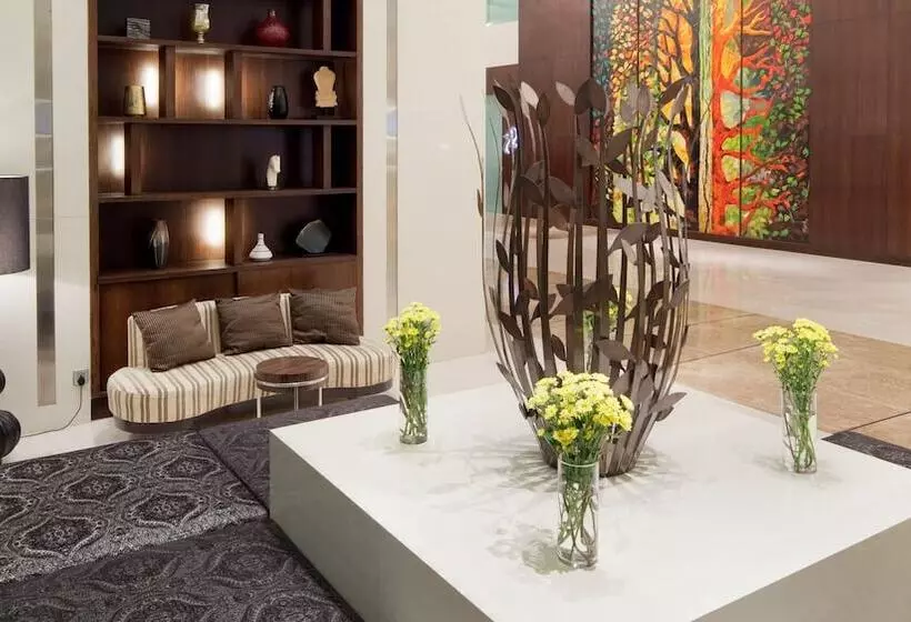 Fotos del hotel Holiday Inn Mumbai International Airport, An Ihg:  17