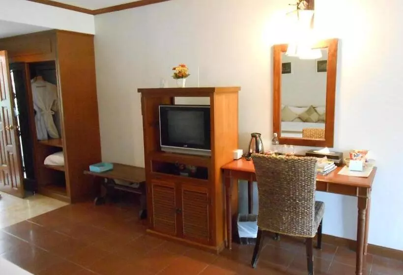 Fotos del hotel Rachawadee Resort &:  10