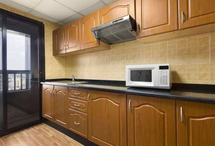 Fotos del hotel Ramada Hotel & Suites By Wyndham Ajman:  10