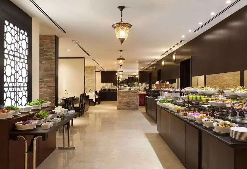 Fotos del hotel Ramada Hotel & Suites By Wyndham Ajman:  14